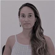 Licenciada en Biología, con experiencia en Educación Ambiental y en Refuerzo Educativo